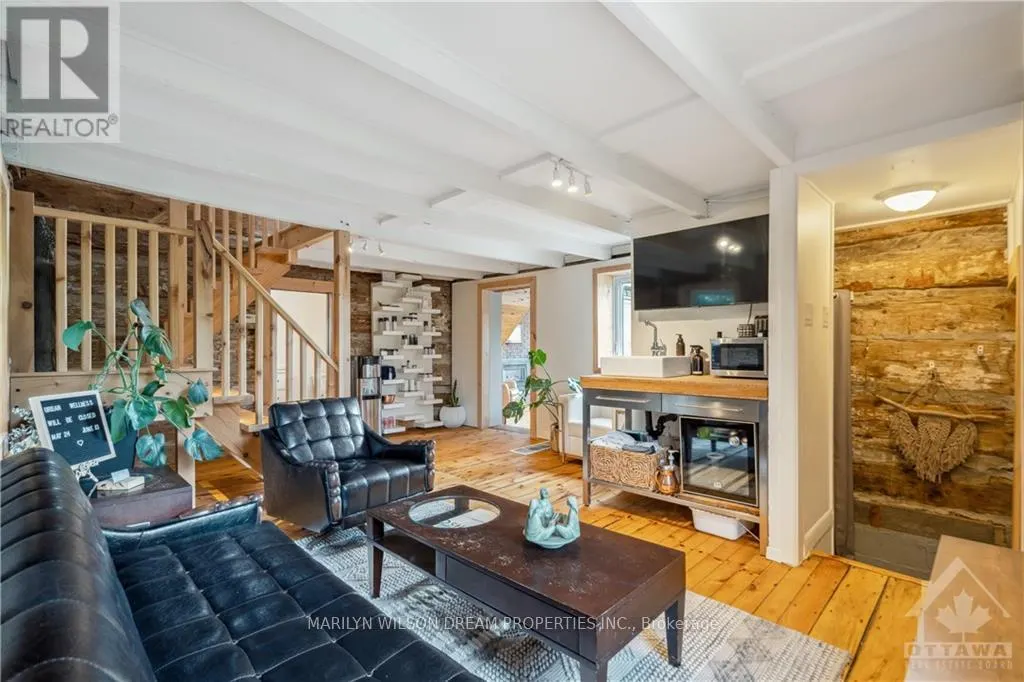 1418 STITTSVILLE MAIN STREET