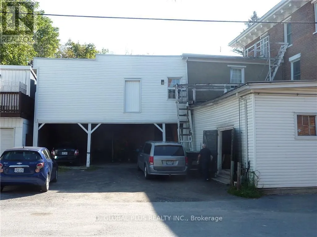 143-145 MAIN STREET E