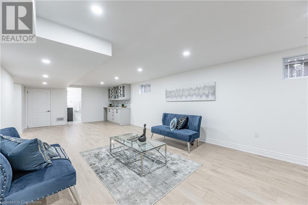 3045 PORTAGE Road