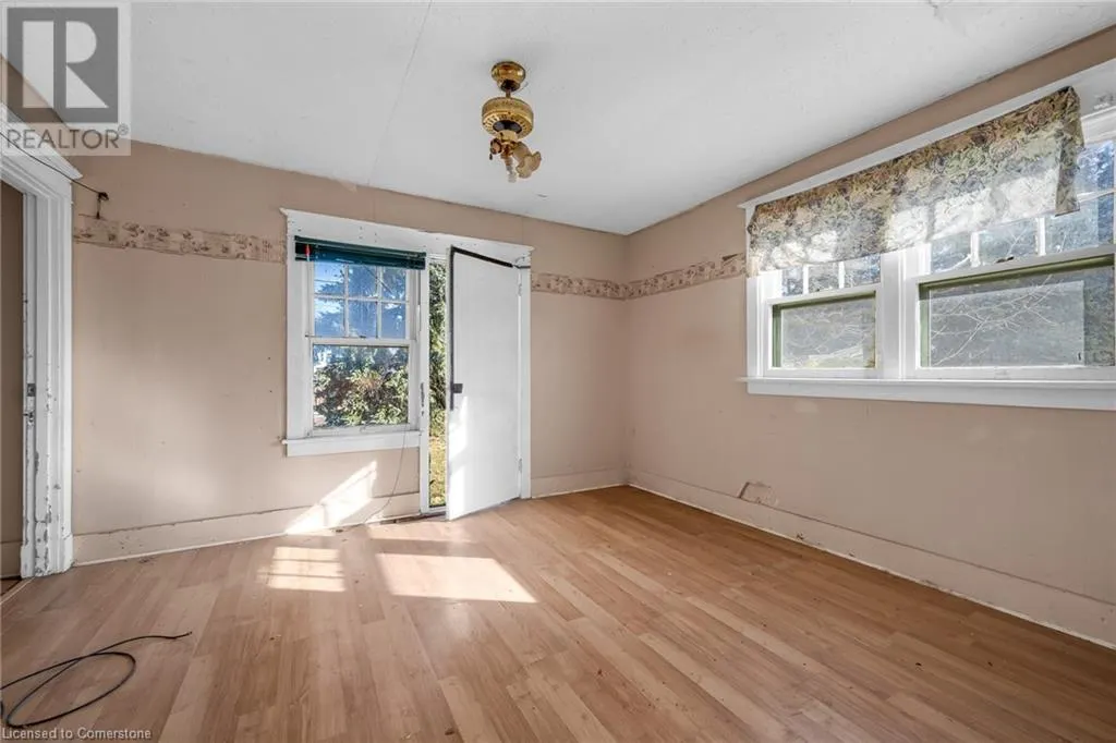 3762-3766 GREENLANE Road