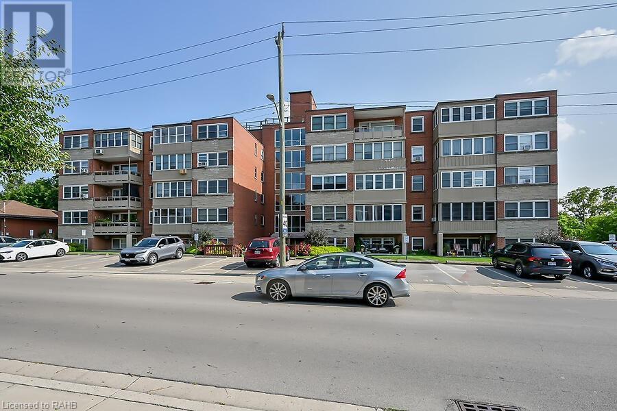9 GRANT Boulevard Unit# 107, #107