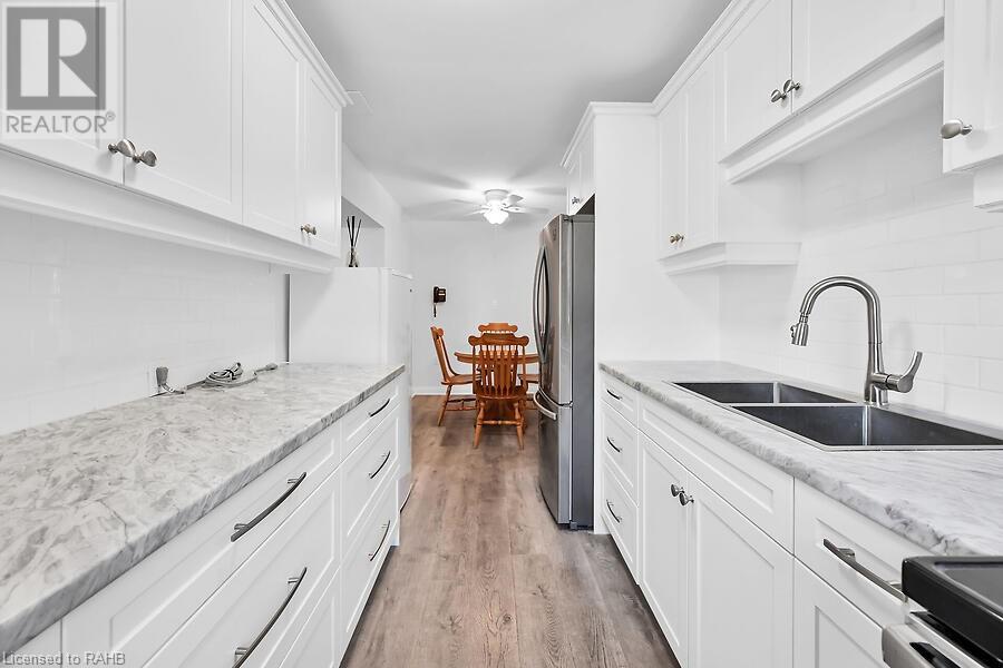 9 GRANT Boulevard Unit# 107, #107