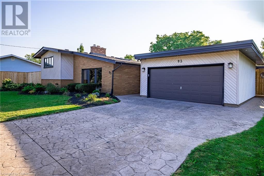 93 RIVERVIEW Boulevard