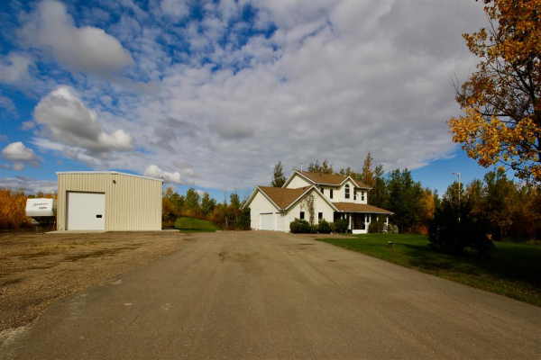 53210 RGE RD 210, Rural Strathcona County