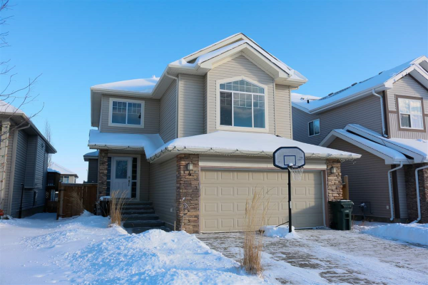4 HENDERSON Court, Spruce Grove