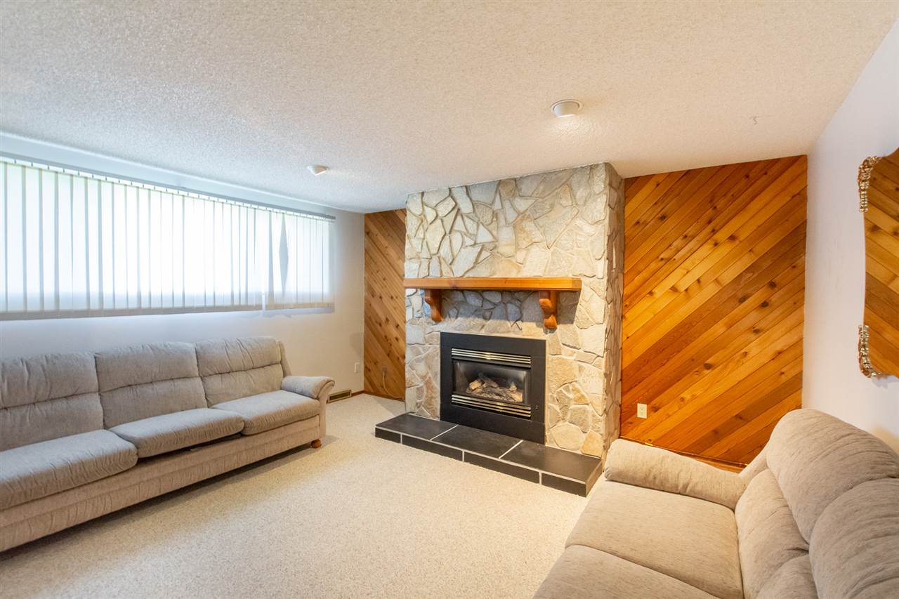 3524 104A Street, (MLS® E4197291) See this property for sale in