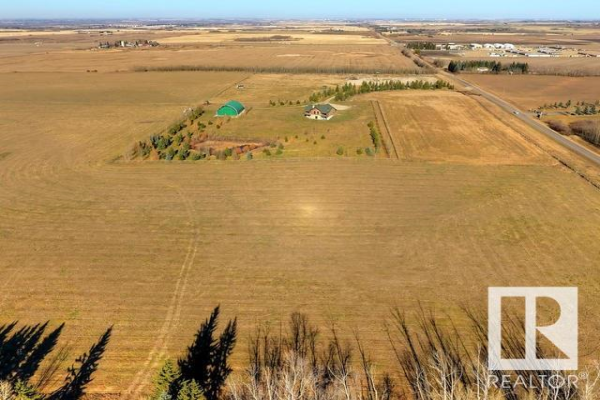 53134 RR 225, Rural Strathcona County