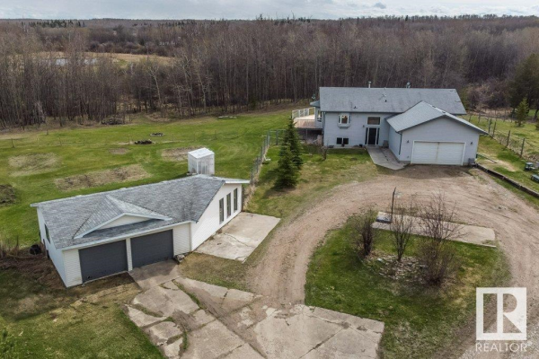 25 51107 RGE RD 221, Rural Strathcona County