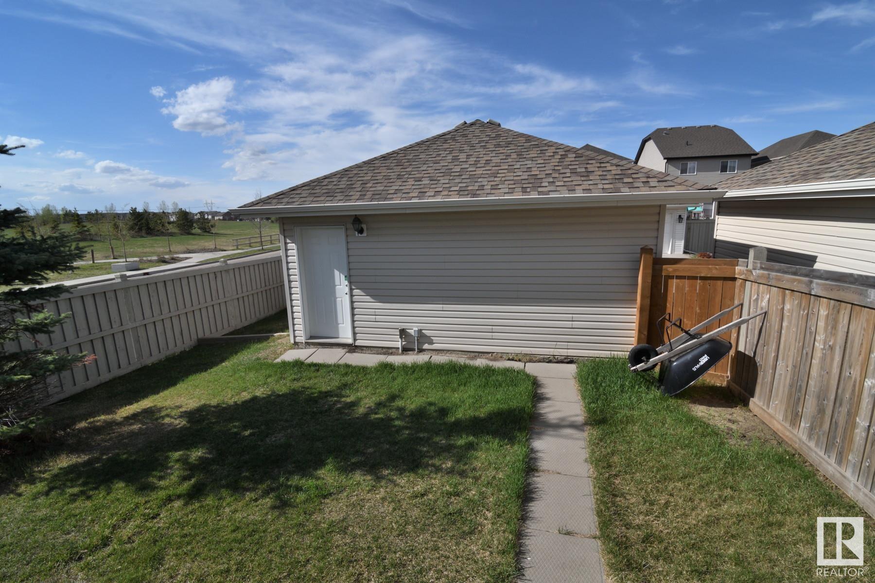 476 CHAPPELLE Drive