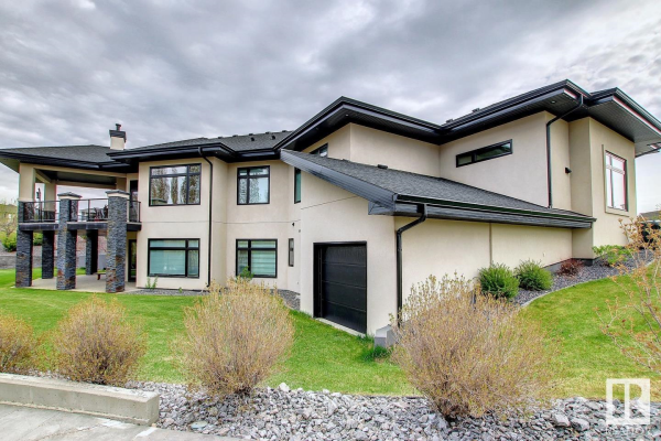 1031 GENESIS LAKE Boulevard, Stony Plain