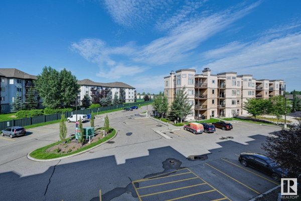 324 2045 GRANTHAM Court, Edmonton