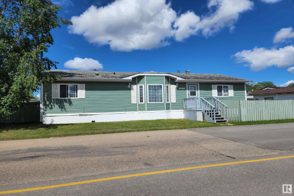 2622 Lakeview Place NW, Edmonton