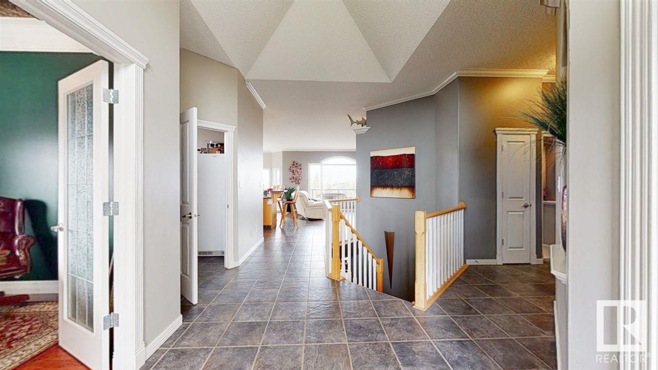 Listing E4306364 - Large Photo # 2