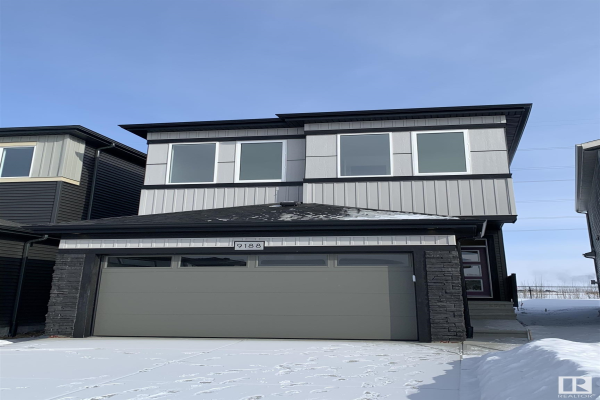 9188 PEAR Drive, Edmonton