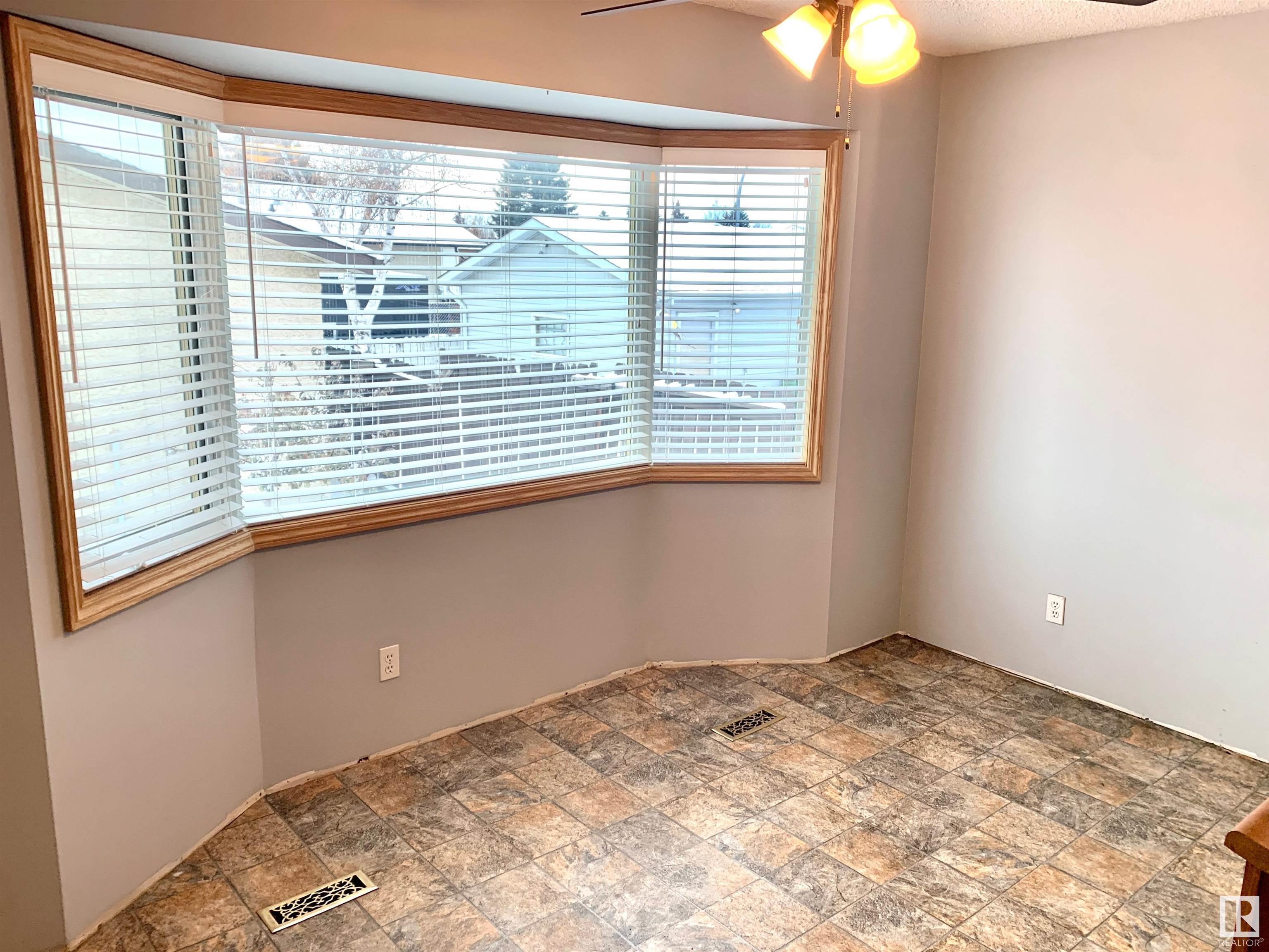 Listing E4313100 - Large Photo # 8
