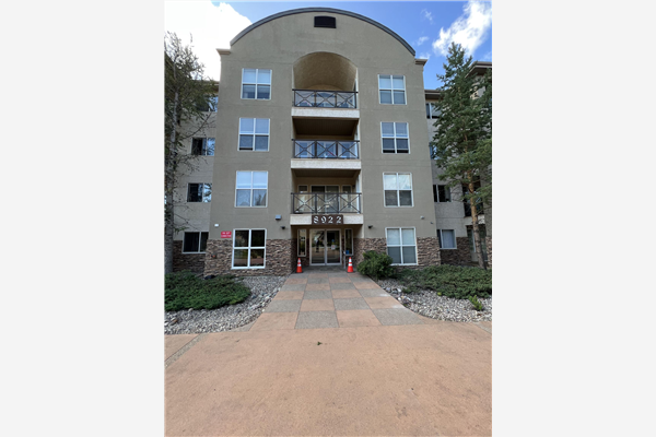 109 8922 156 Street, Edmonton