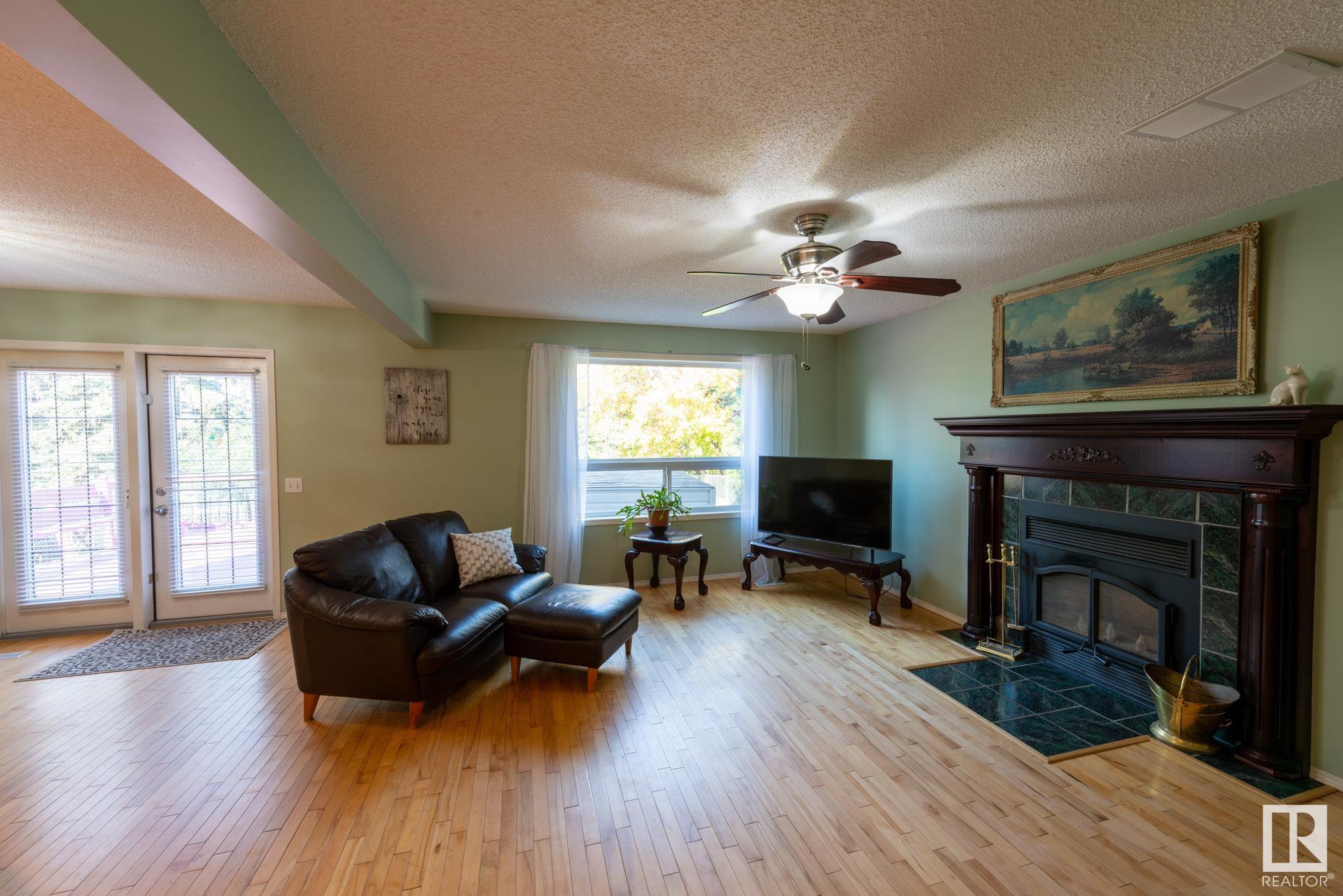 Listing E4316660 - Large Photo # 3