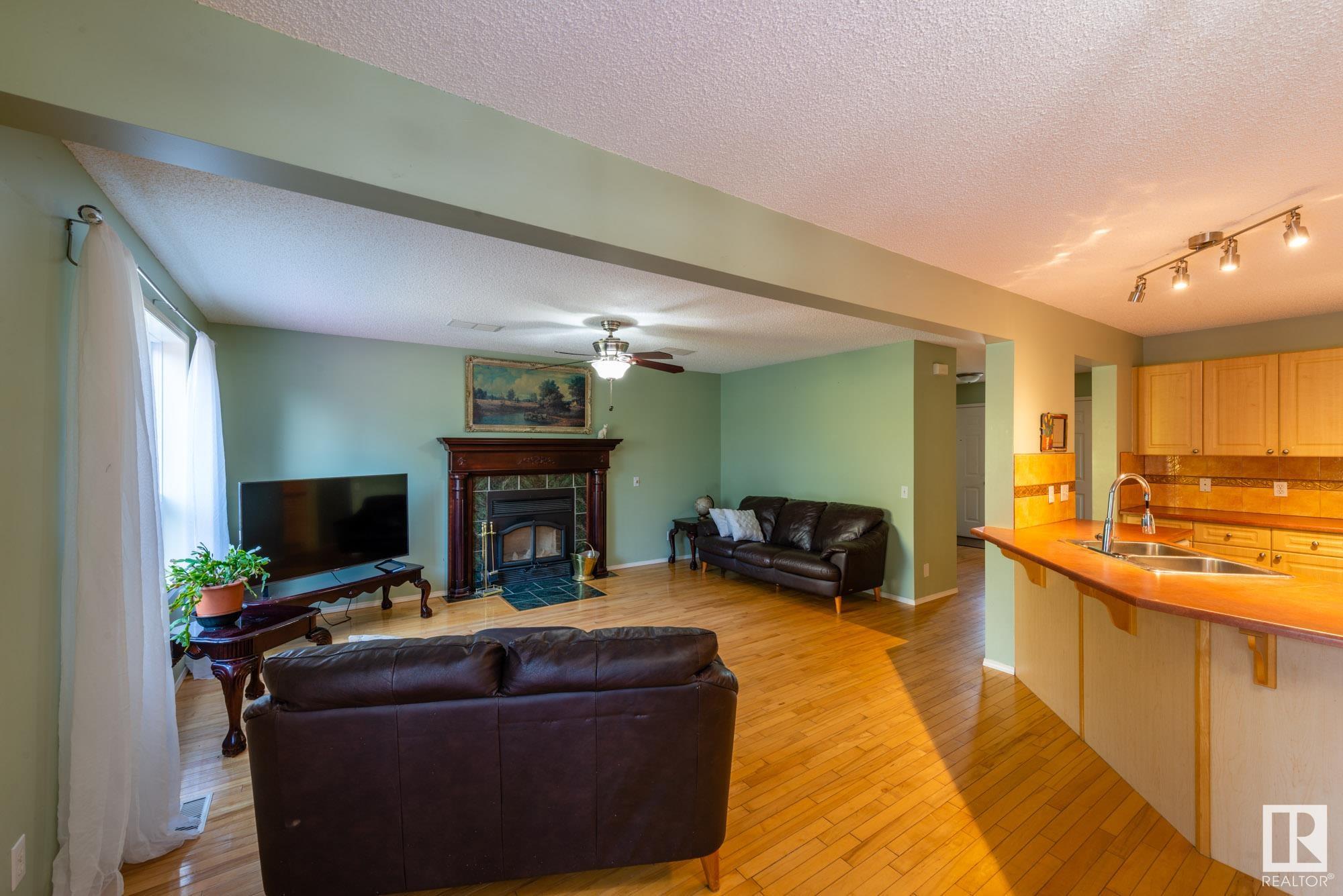 Listing E4316660 - Large Photo # 8