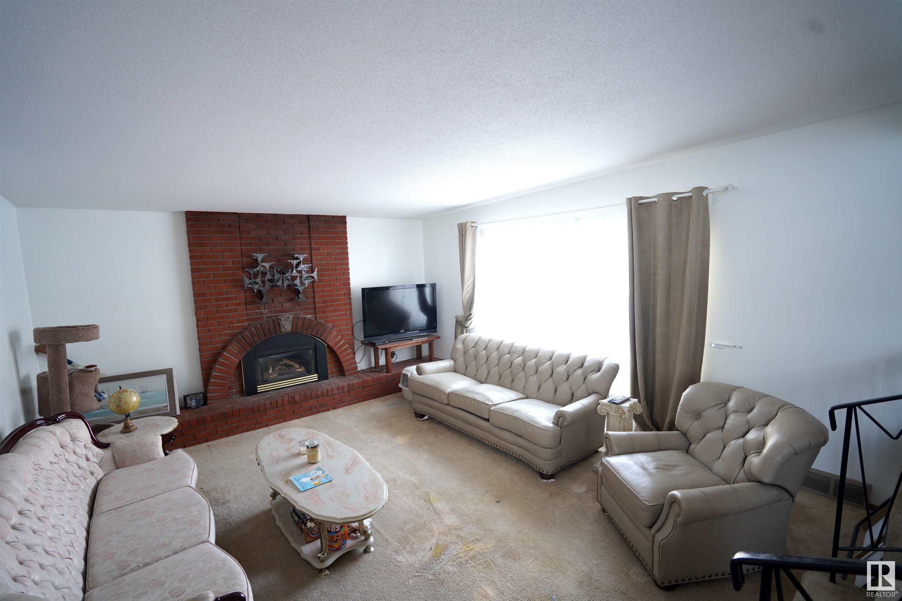 Listing E4322010 - Large Photo # 4