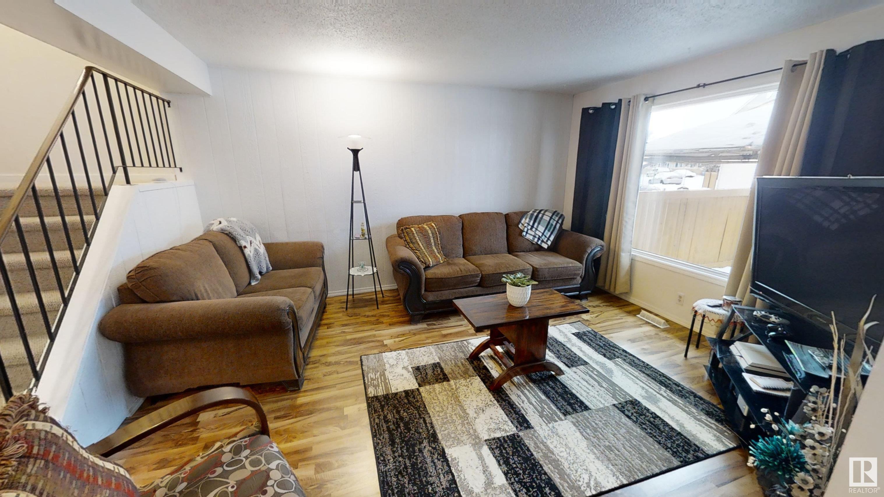 Listing E4322081 - Large Photo # 2