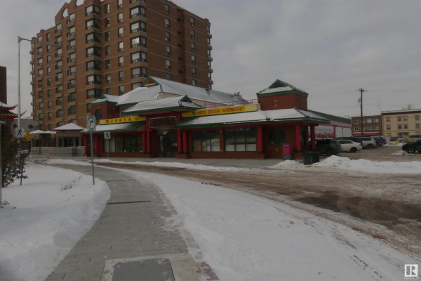 9516 102 Avenue, Edmonton