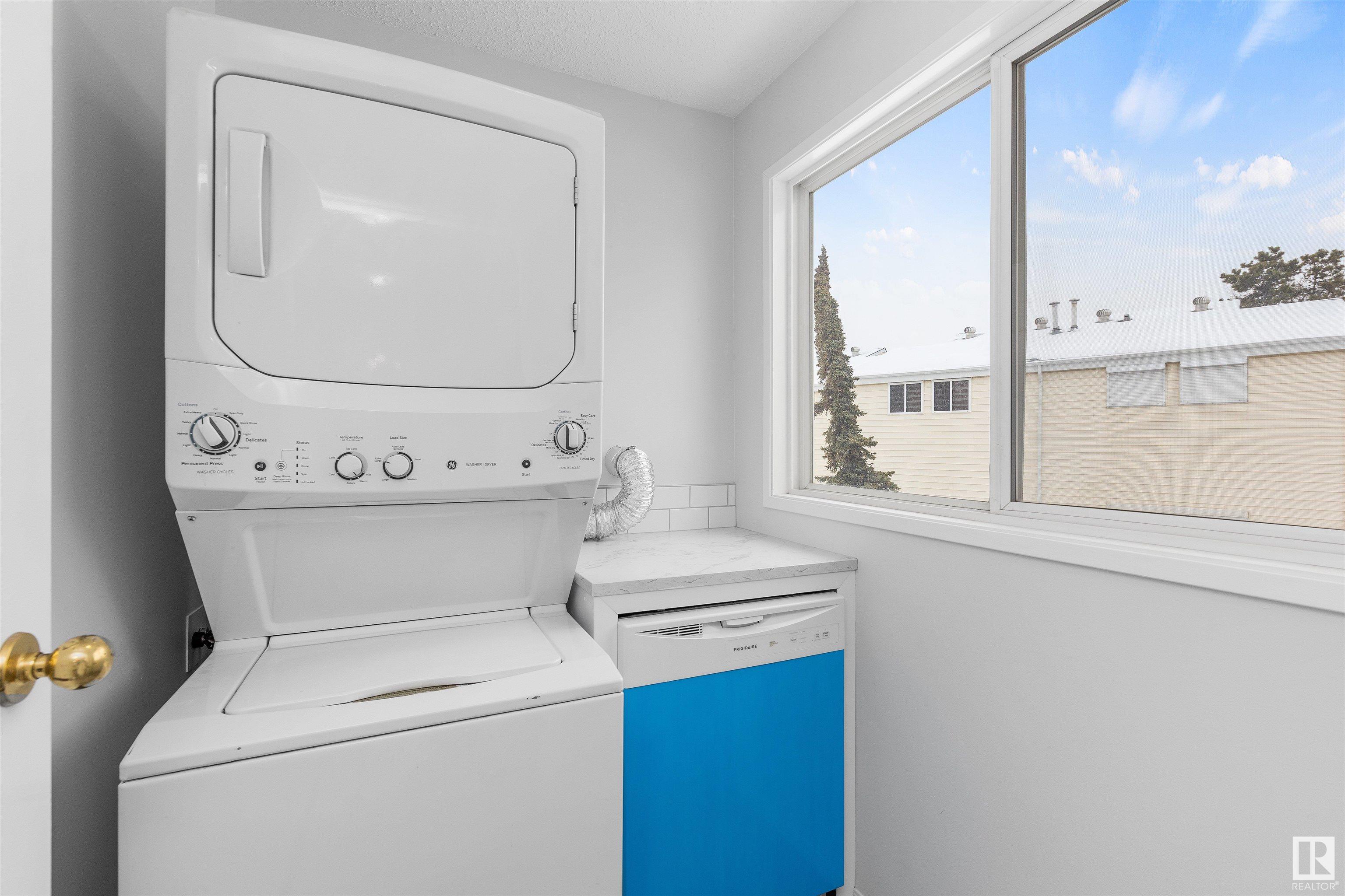 Listing E4323000 - Large Photo # 7