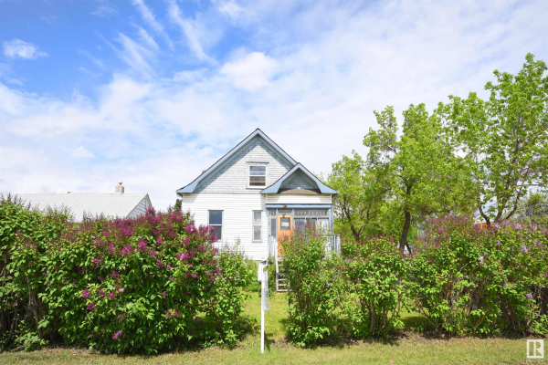 6704 127 Avenue, Edmonton