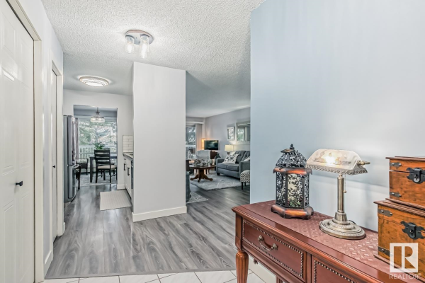 212 15503 106 Street, Edmonton