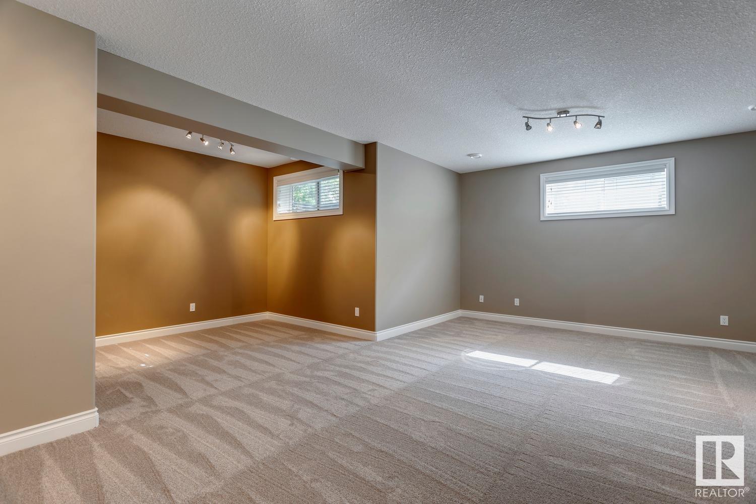 Listing E4325025 - Large Photo # 44