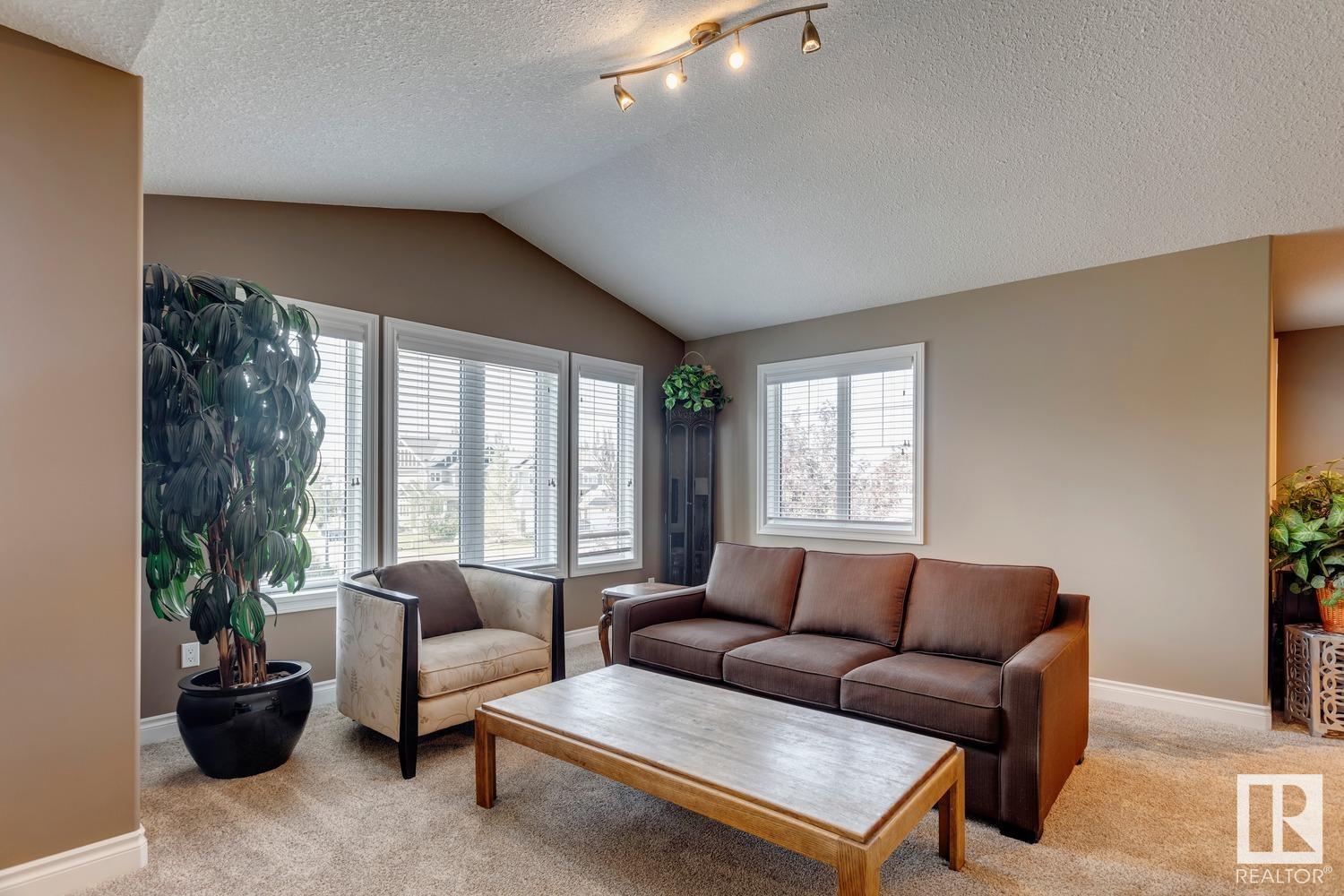 Listing E4325025 - Large Photo # 28