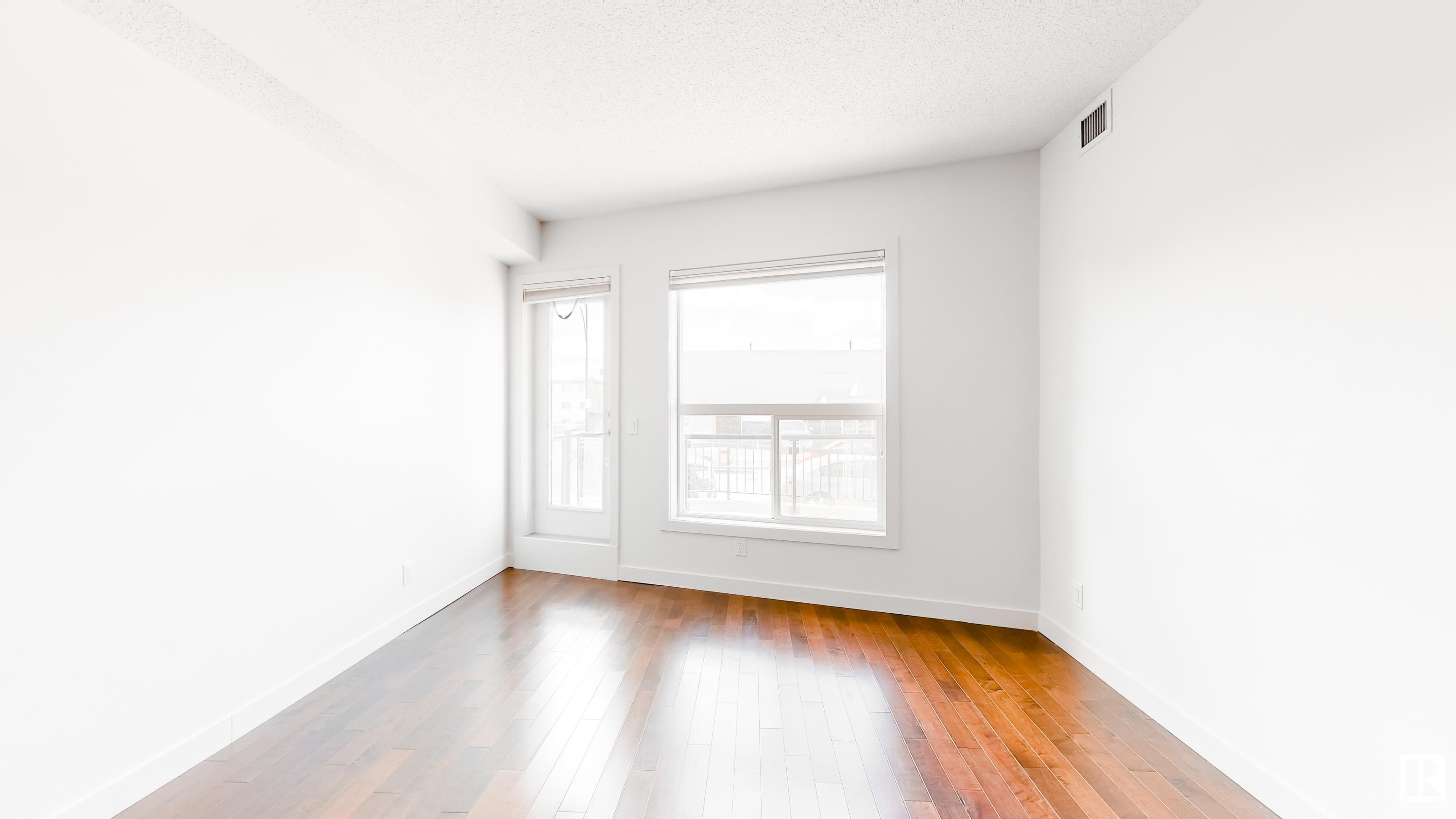 Listing E4325099 - Large Photo # 14
