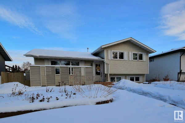 506 KING Street, Spruce Grove