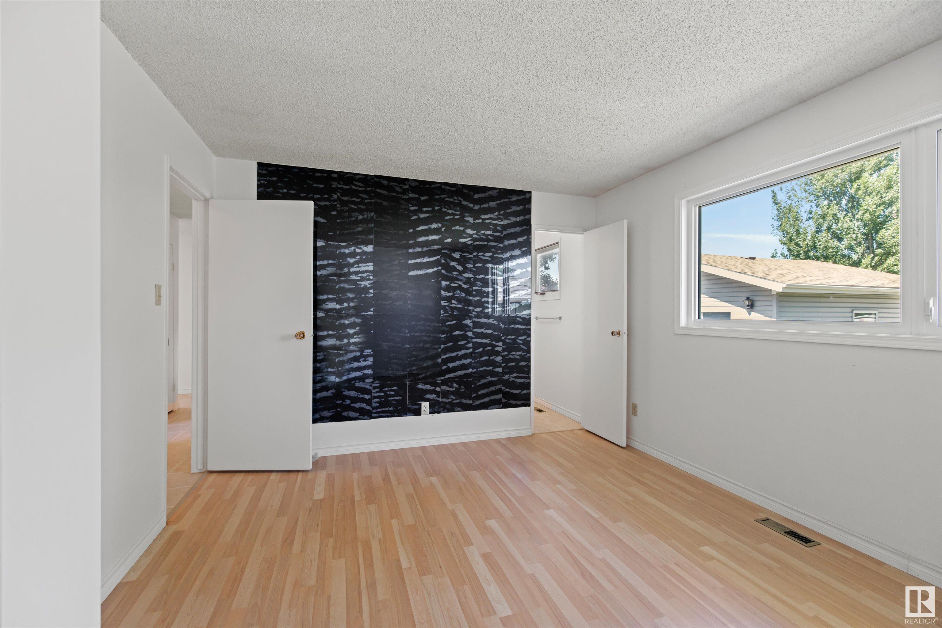 Listing E4325578 - Large Photo # 13