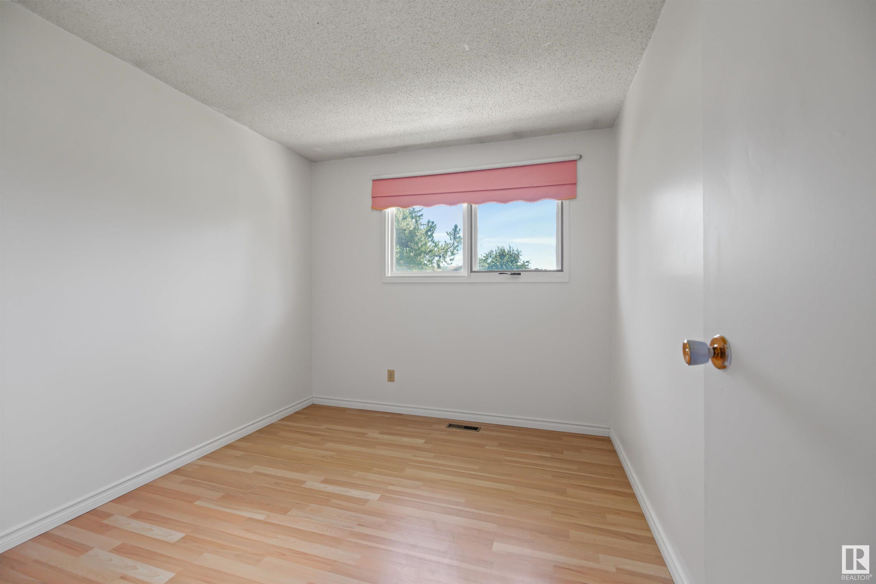 Listing E4325578 - Large Photo # 16