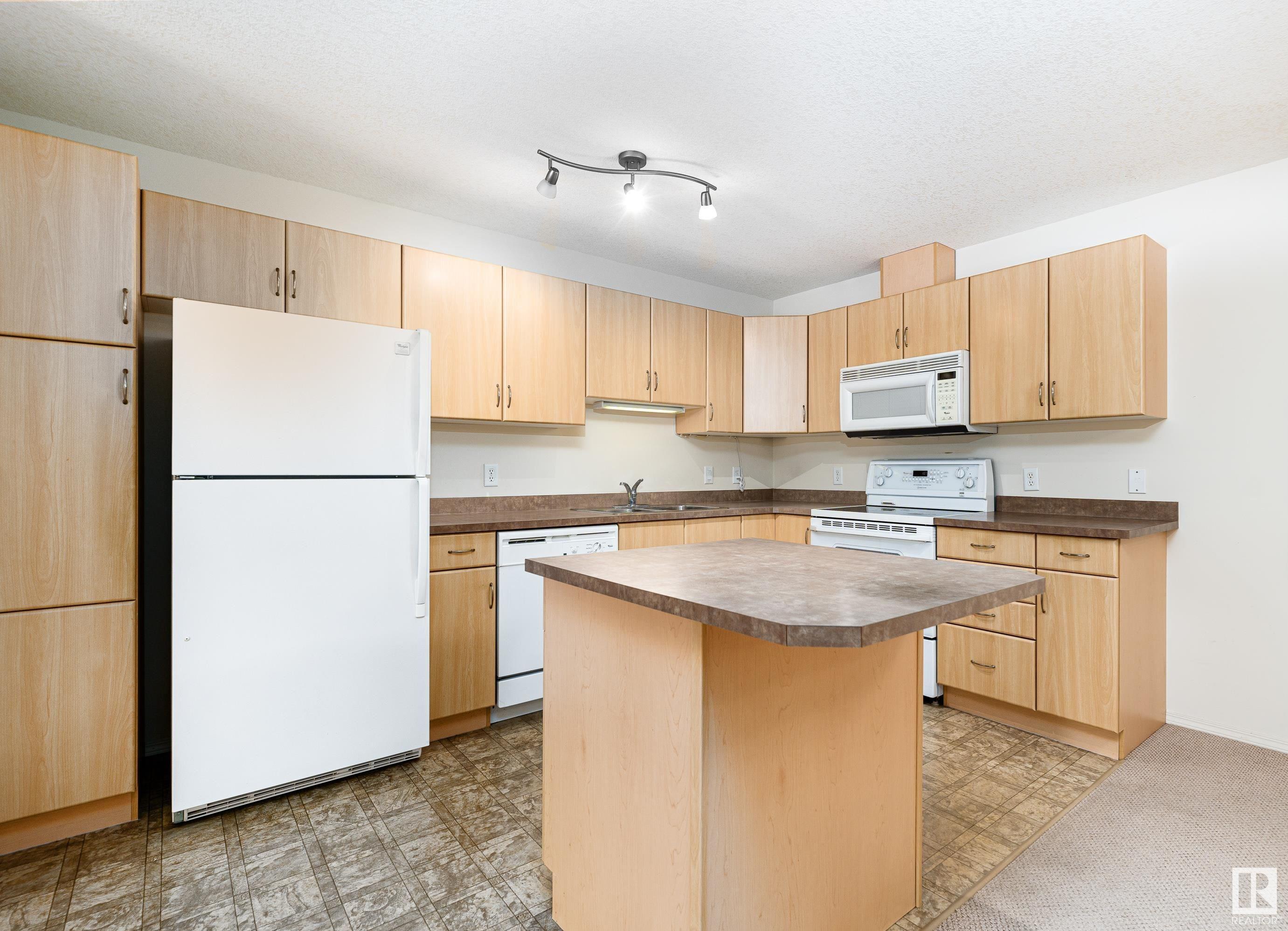 Listing E4326077 - Large Photo # 1