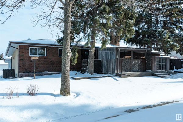 27 HUMMINGBIRD Road, Sherwood Park