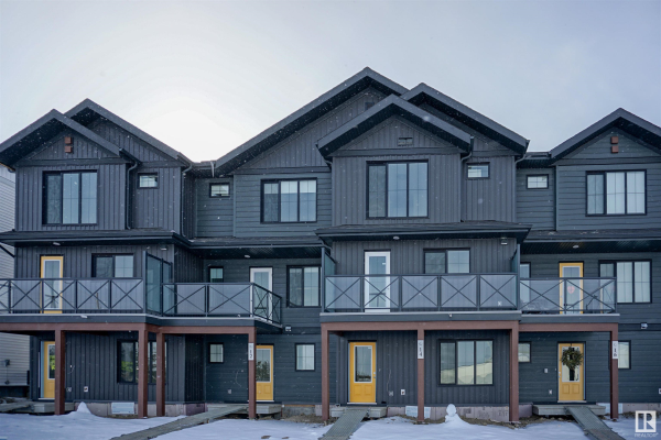 14 JENSEN Gate, St. Albert