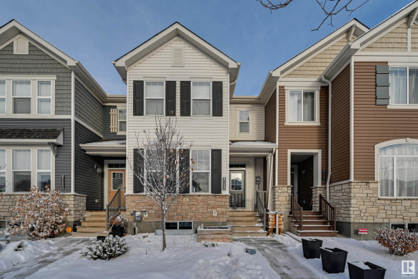 8154 CHAPPELLE Way, Edmonton