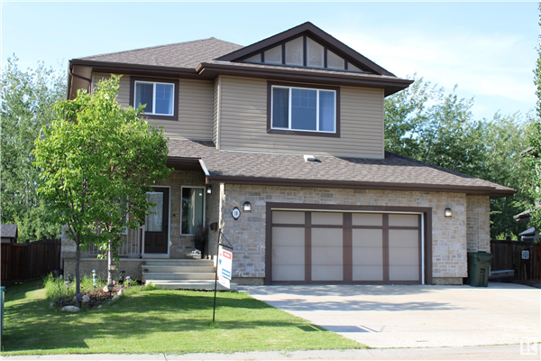 18 VALARIE Bay, Spruce Grove