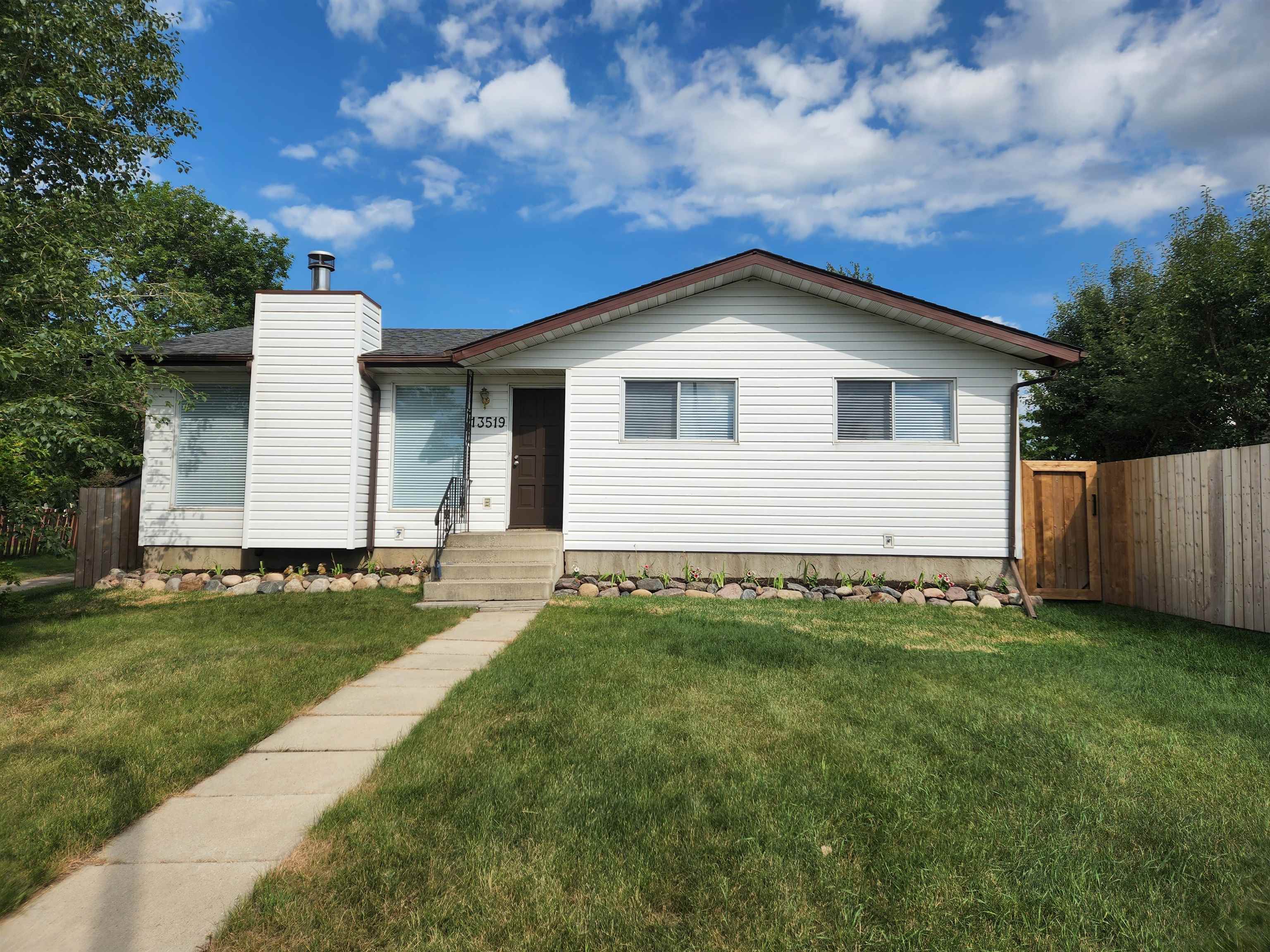 Listing E4327425 - Large Photo # 1