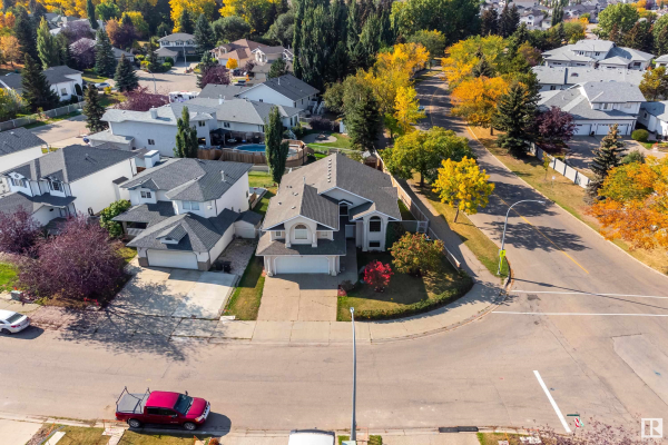 1 LINKSIDE Court, Spruce Grove