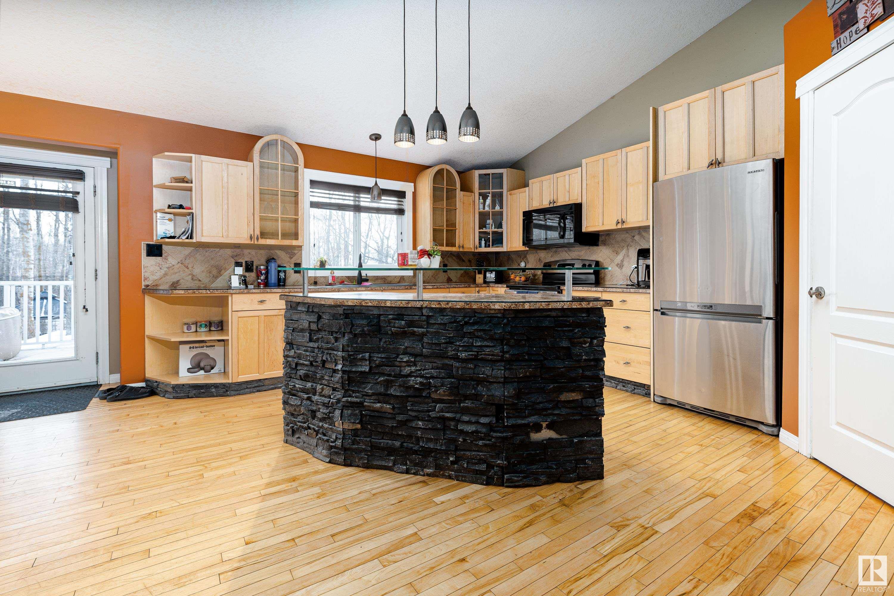 Listing E4328059 - Large Photo # 17