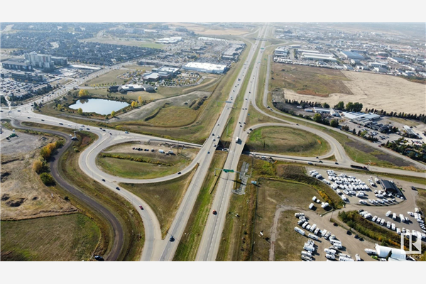 990 Lakeland Village Boulevard, Sherwood Park