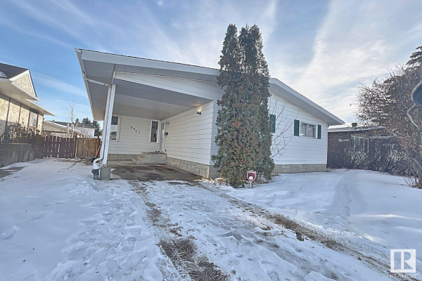 8607 44 Avenue, Edmonton