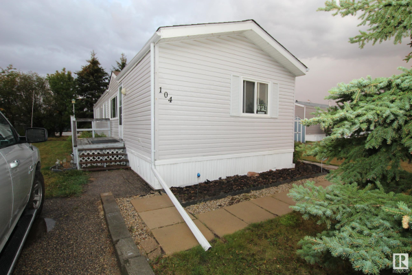 104, 3400 48 Street, Stony Plain