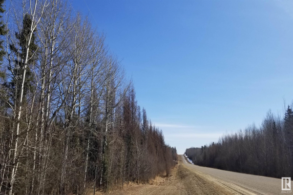 6112 TWP RD 522, Rural Parkland County
