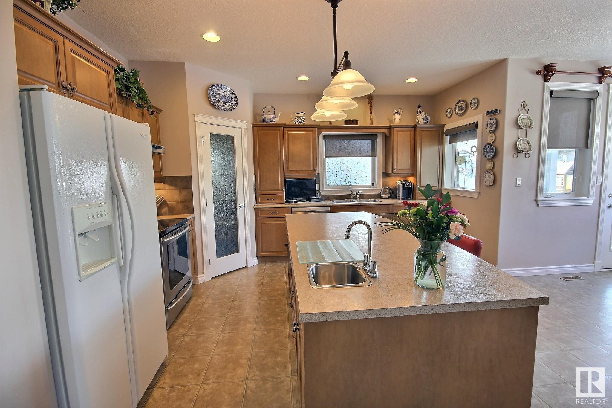 Listing E4329783 - Large Photo # 3