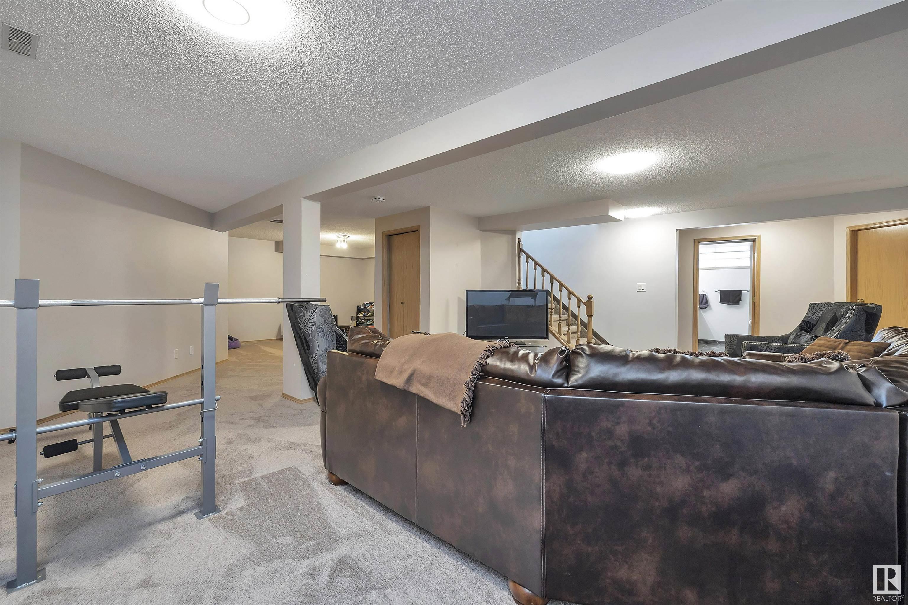 Listing E4330002 - Large Photo # 34