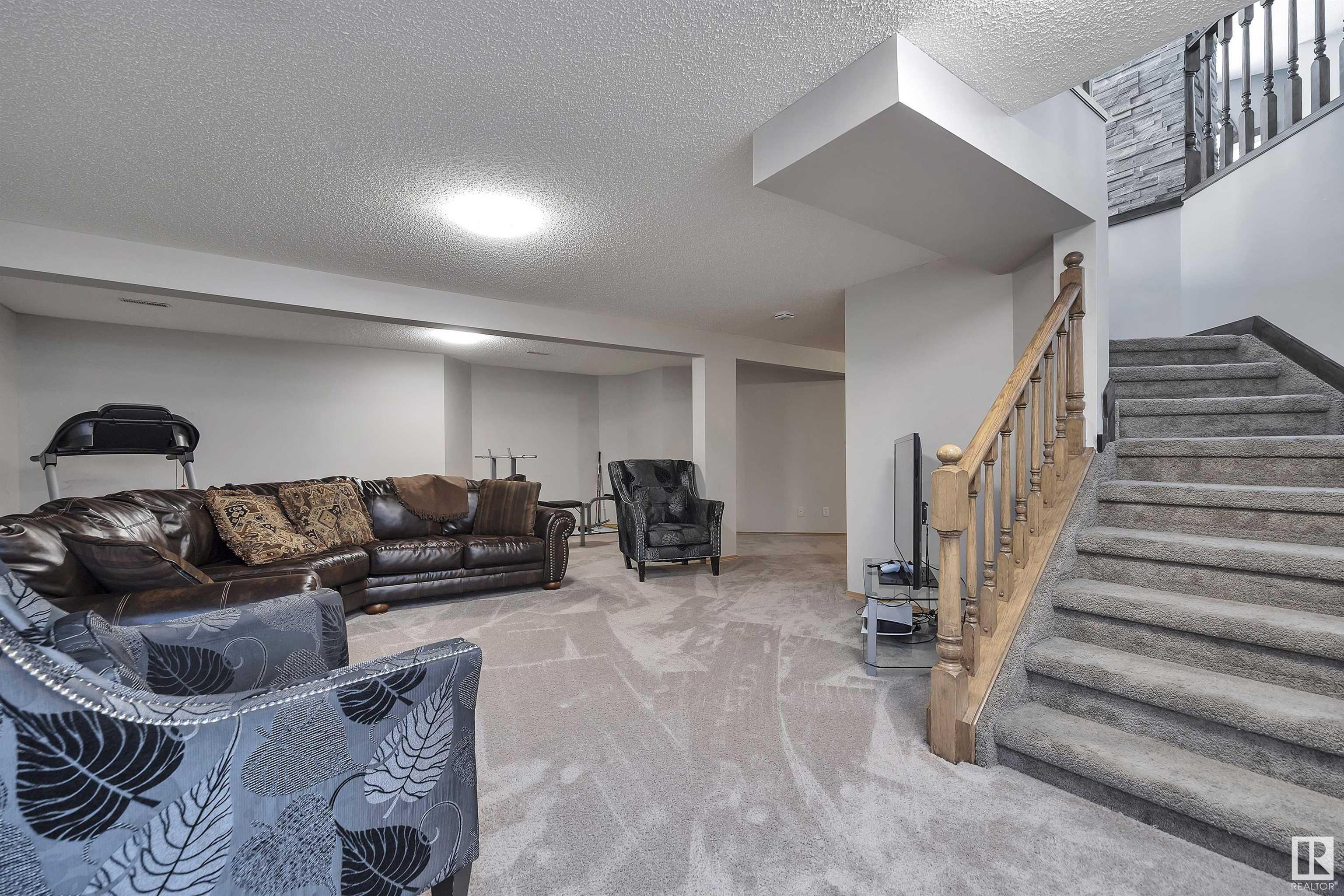 Listing E4330002 - Large Photo # 33