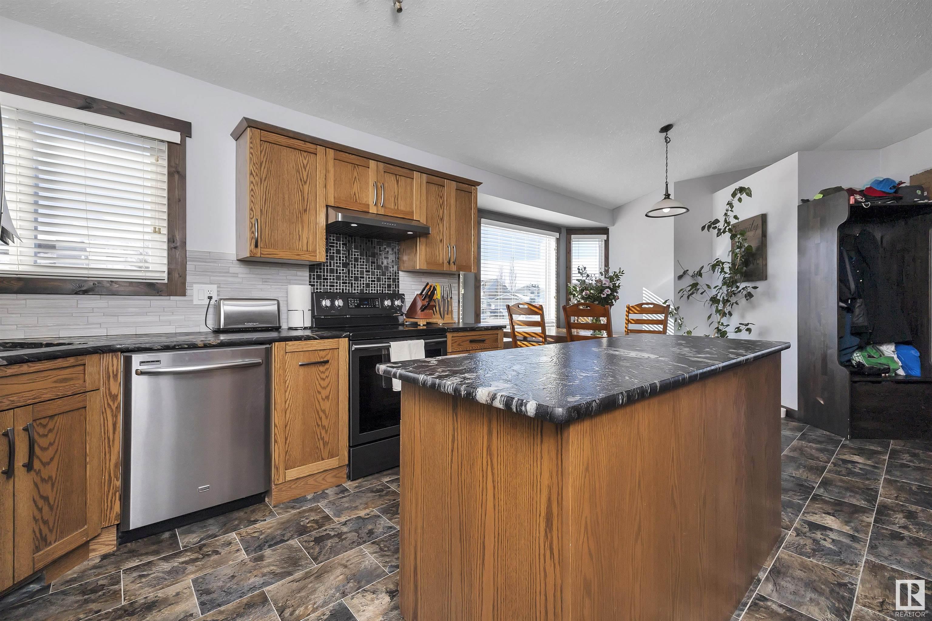 Listing E4330002 - Large Photo # 15